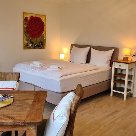 Pematra Ferienwohnungen Ostseestrasse 2 Lübeck Rum bild